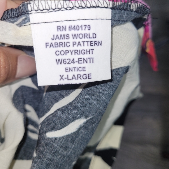 JAMS WORLD VINTAGE SIZE XLFloral Print Short Sleeve Shirt Like New - Picture 7 of 9